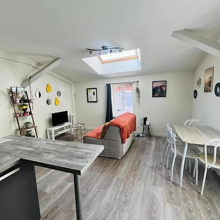 Le Repaire, Rives, 4 Pers, Calme, Lit Queen Et Bz Rives (Isere)